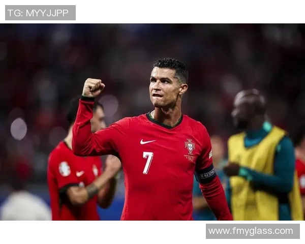 全球著名足球明星的传奇故事与辉煌成就盘点